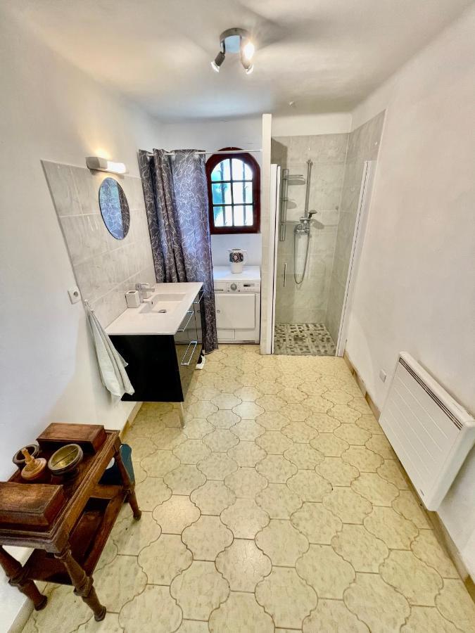 Maison En Provence Avec Piscine Le Beausset Exteriör bild