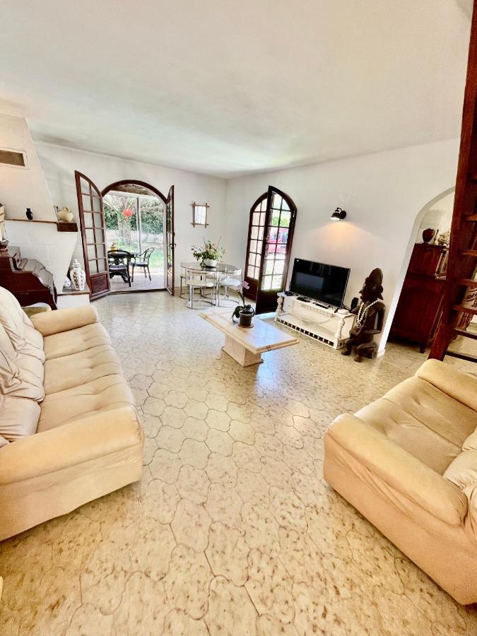 Maison En Provence Avec Piscine Le Beausset Exteriör bild
